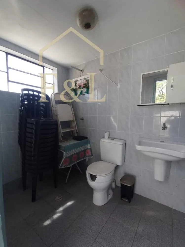 Casa, 3 quartos, 228 m² - Foto 1