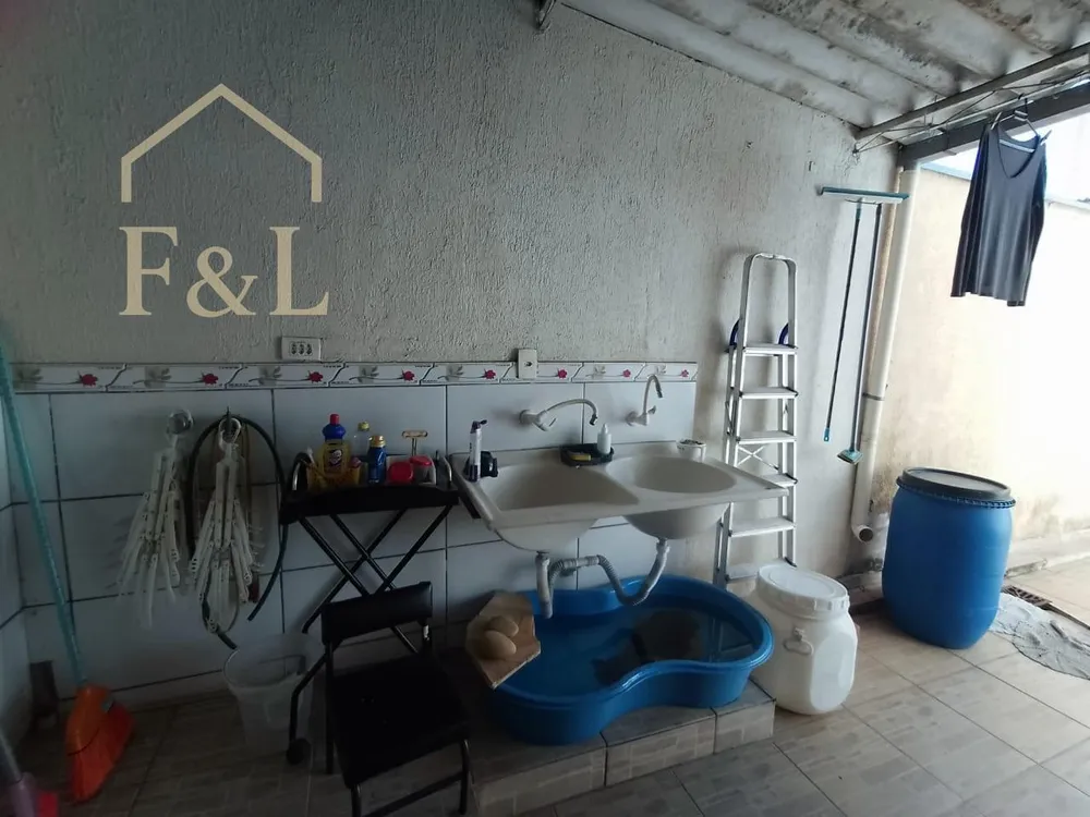 Casa, 3 quartos, 228 m² - Foto 3