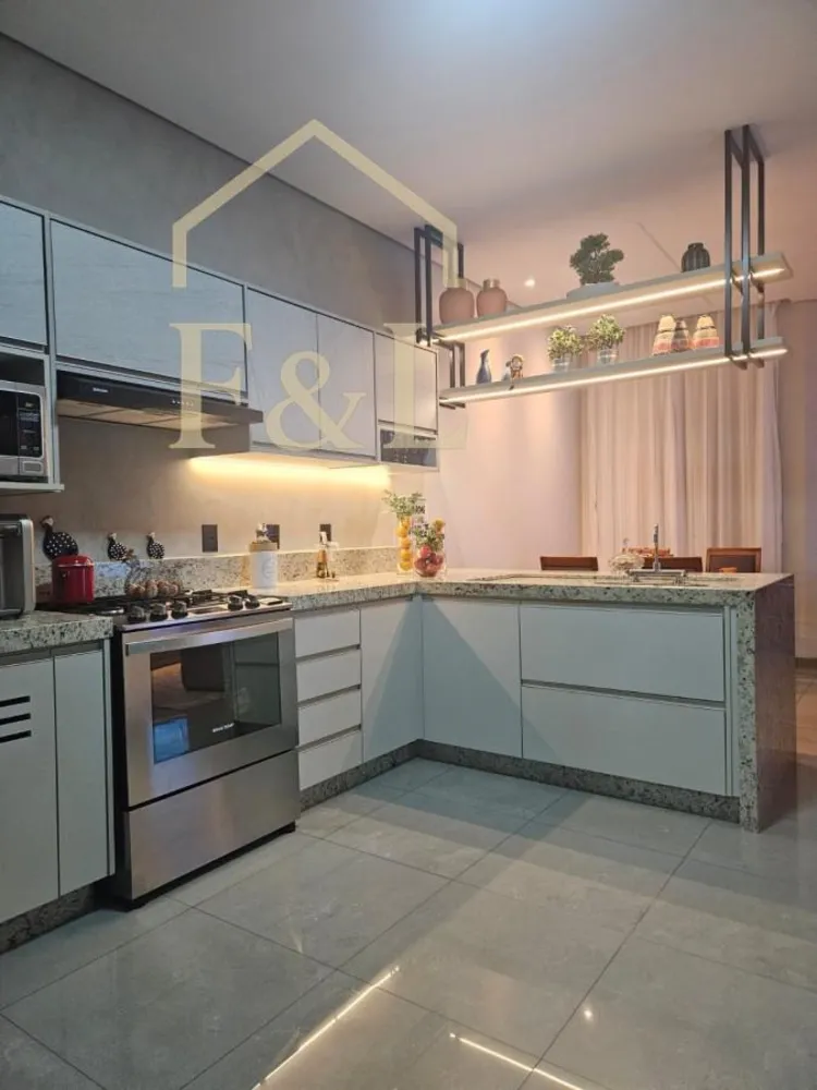 Casa, 3 quartos, 110 m² - Foto 1