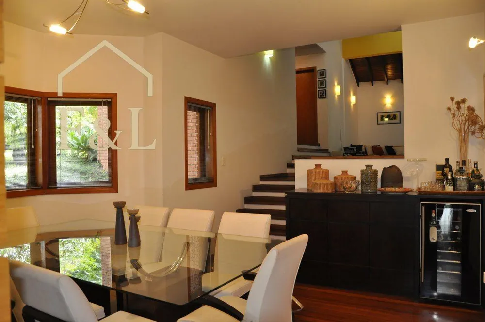 Casa, 4 quartos, 540 m² - Foto 1