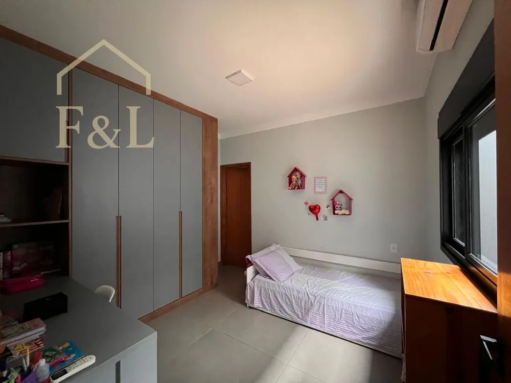 Casa, 3 quartos, 376 m² - Foto 1