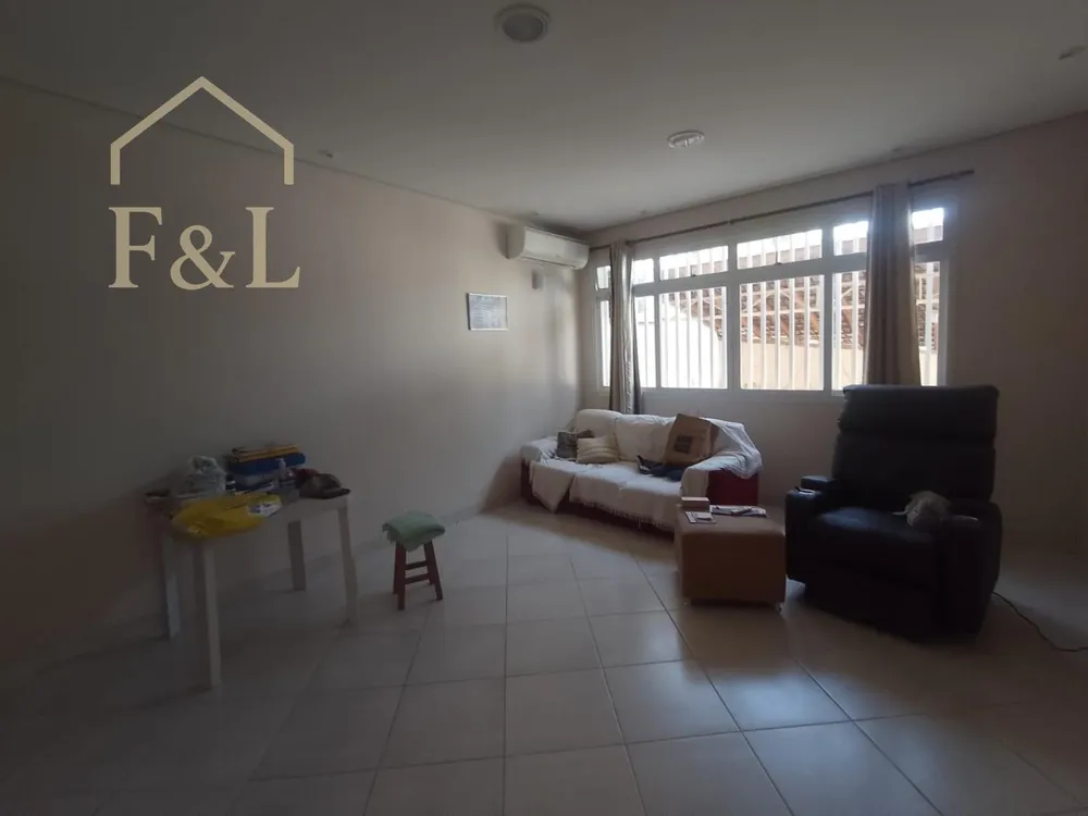 Casa, 4 quartos, 208 m² - Foto 3