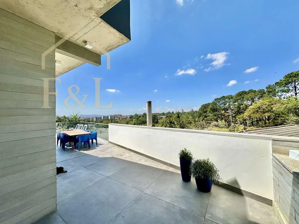 Casa, 7 quartos, 548 m² - Foto 1