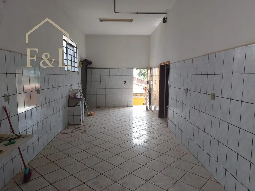 Casa, 3 quartos, 445 m² - Foto 1