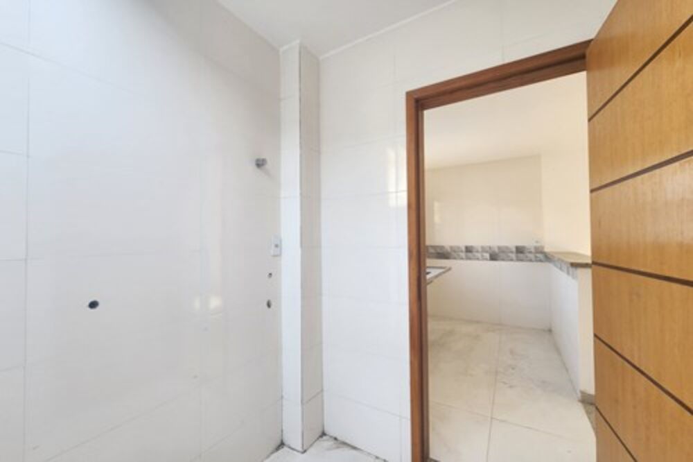 Casa à venda com 2 quartos, 76m² - Foto 11