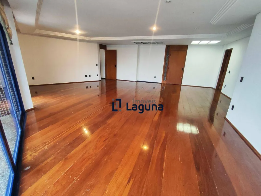 Apartamento, 3 quartos, 260 m² - Foto 6