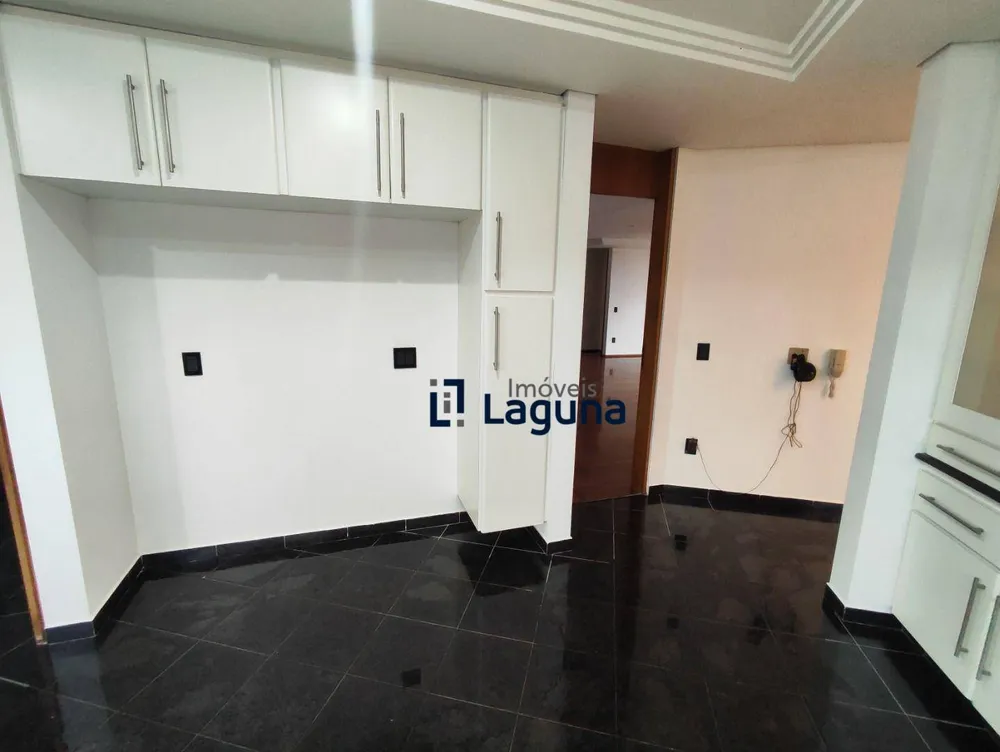 Apartamento, 3 quartos, 260 m² - Foto 13
