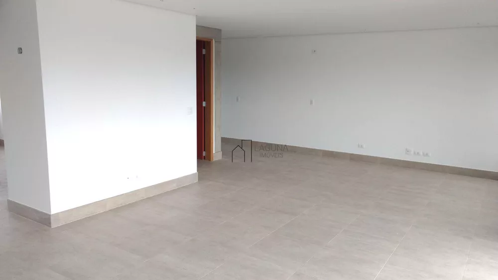 Apartamento à venda com 3 quartos, 155m² - Foto 8