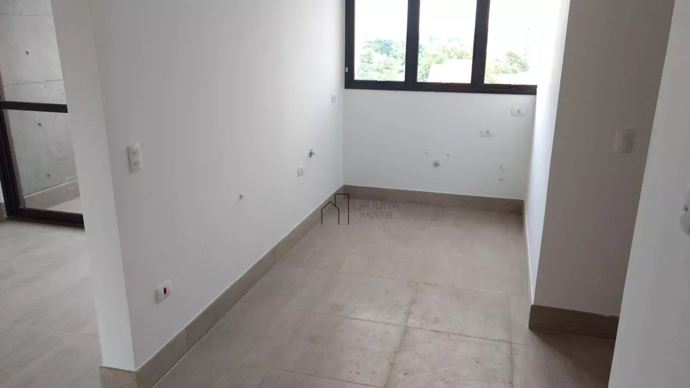 Apartamento à venda com 3 quartos, 155m² - Foto 6