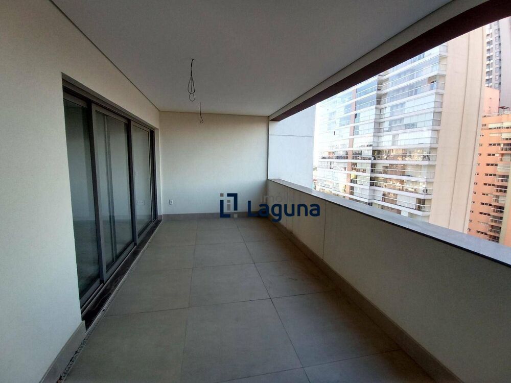 Apartamento, 3 quartos, 163 m² - Foto 2