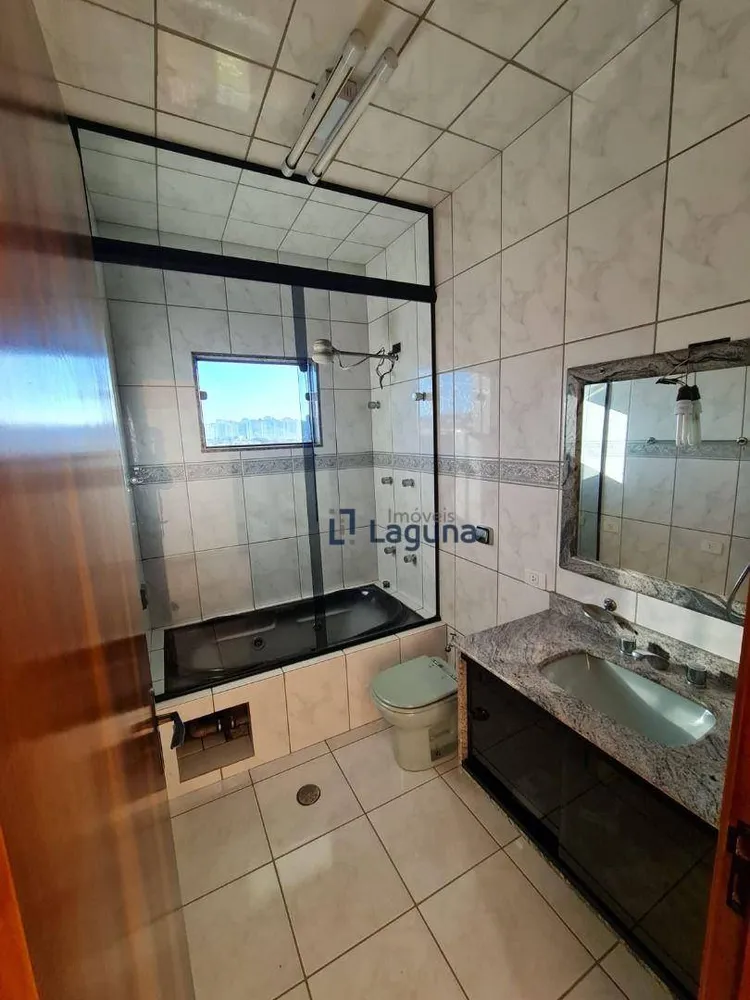 Sobrado, 5 quartos, 420 m² - Foto 24
