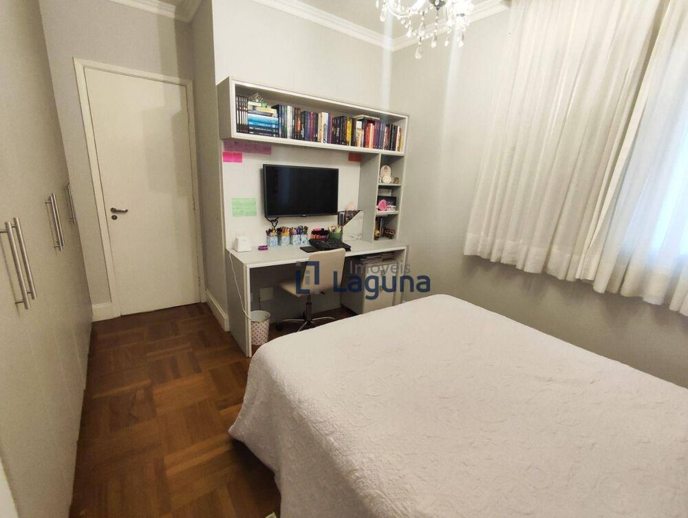 Apartamento à venda com 3 quartos, 106m² - Foto 5