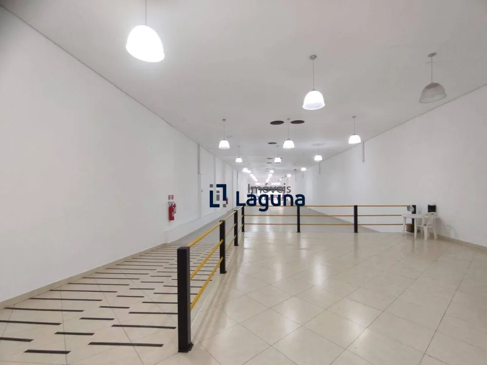 Depósito-Galpão, 550 m² - Foto 1