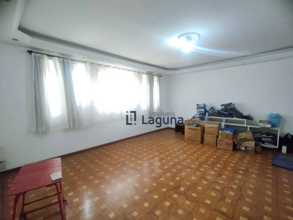 Casa, 4 quartos, 260 m² - Foto 5