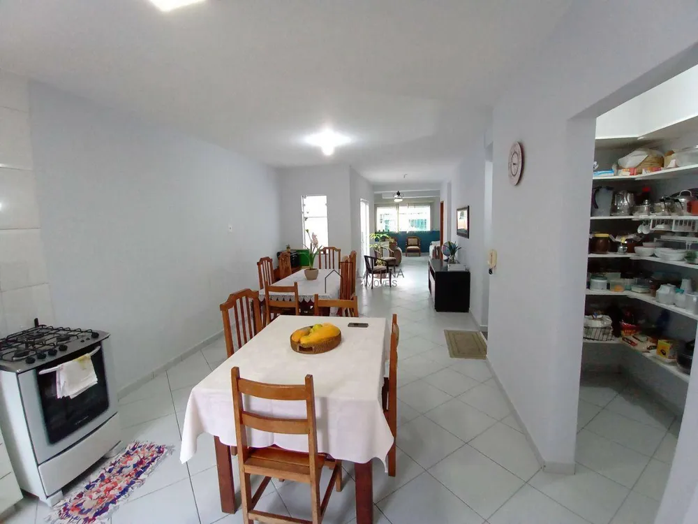 Sobrado, 3 quartos, 196 m² - Foto 4