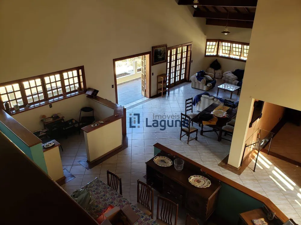 Chácara, 10 quartos, 5896 m² - Foto 4