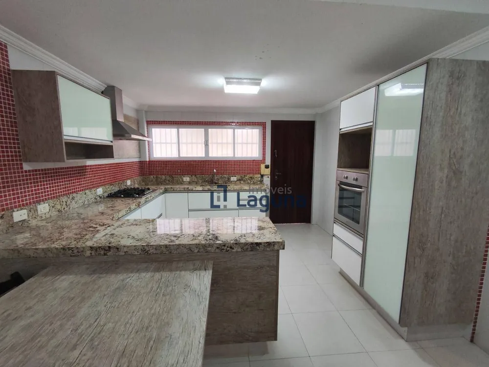 Sobrado, 3 quartos, 485 m² - Foto 13