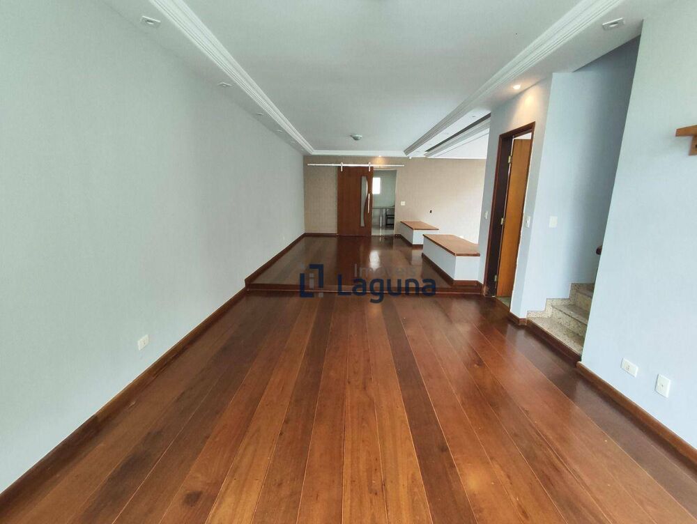 Sobrado, 3 quartos, 485 m² - Foto 4