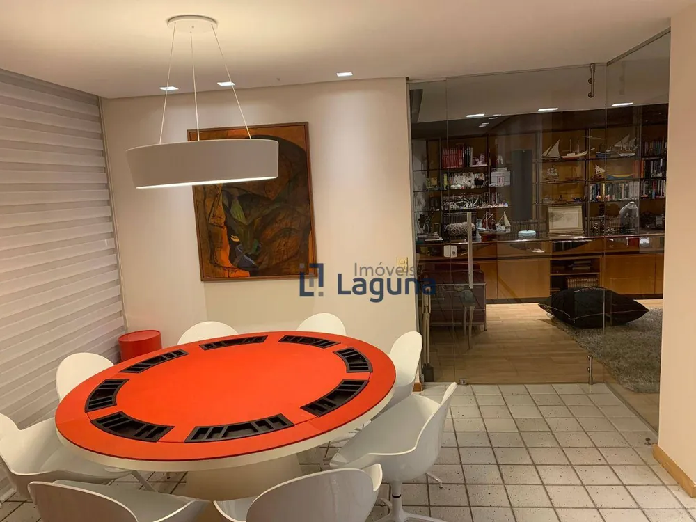 Cobertura, 4 quartos, 312 m² - Foto 13