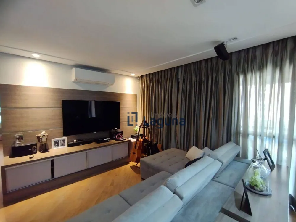 Apartamento, 3 quartos, 120 m² - Foto 1