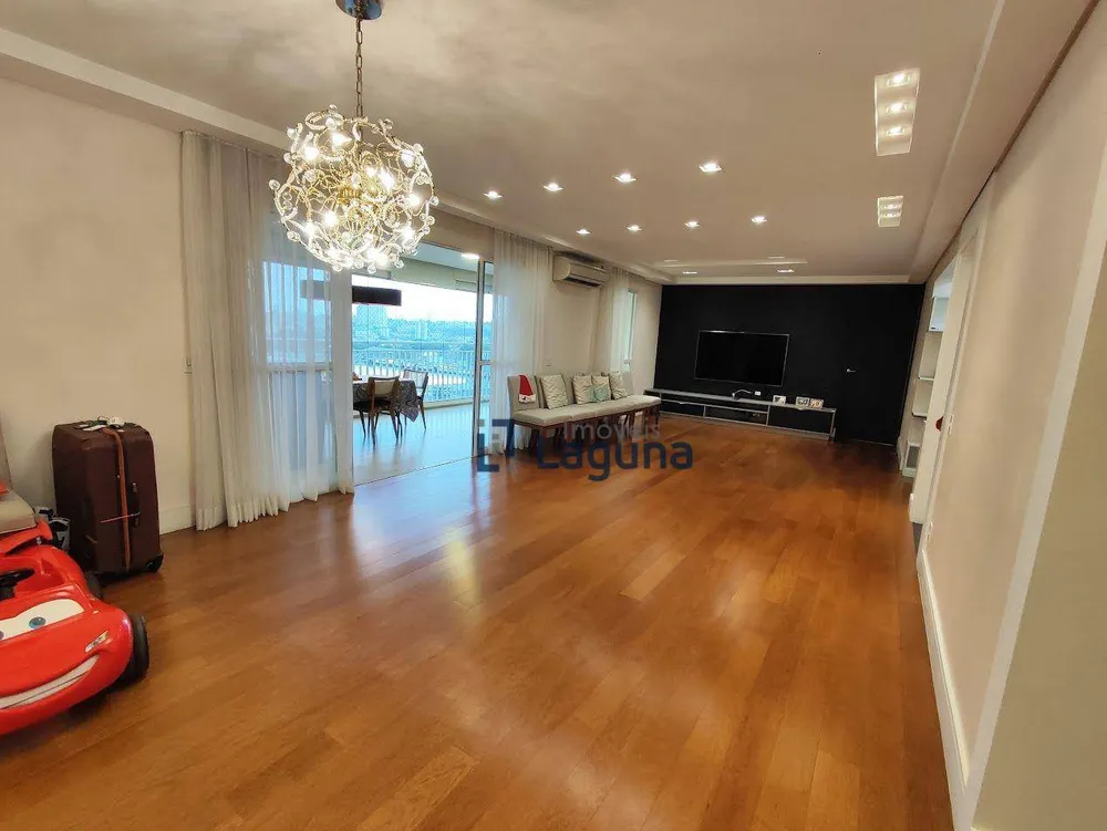 Apartamento, 3 quartos, 155 m² - Foto 4