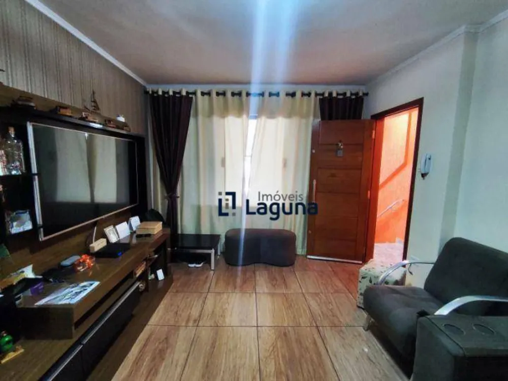 Sobrado, 3 quartos, 325 m² - Foto 2
