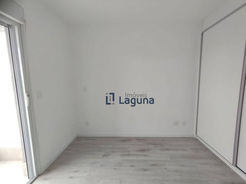 Apartamento para alugar com 2 quartos, 70m² - Foto 5