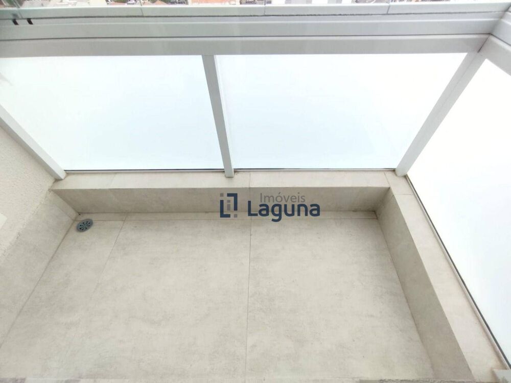 Apartamento para alugar com 2 quartos, 70m² - Foto 6