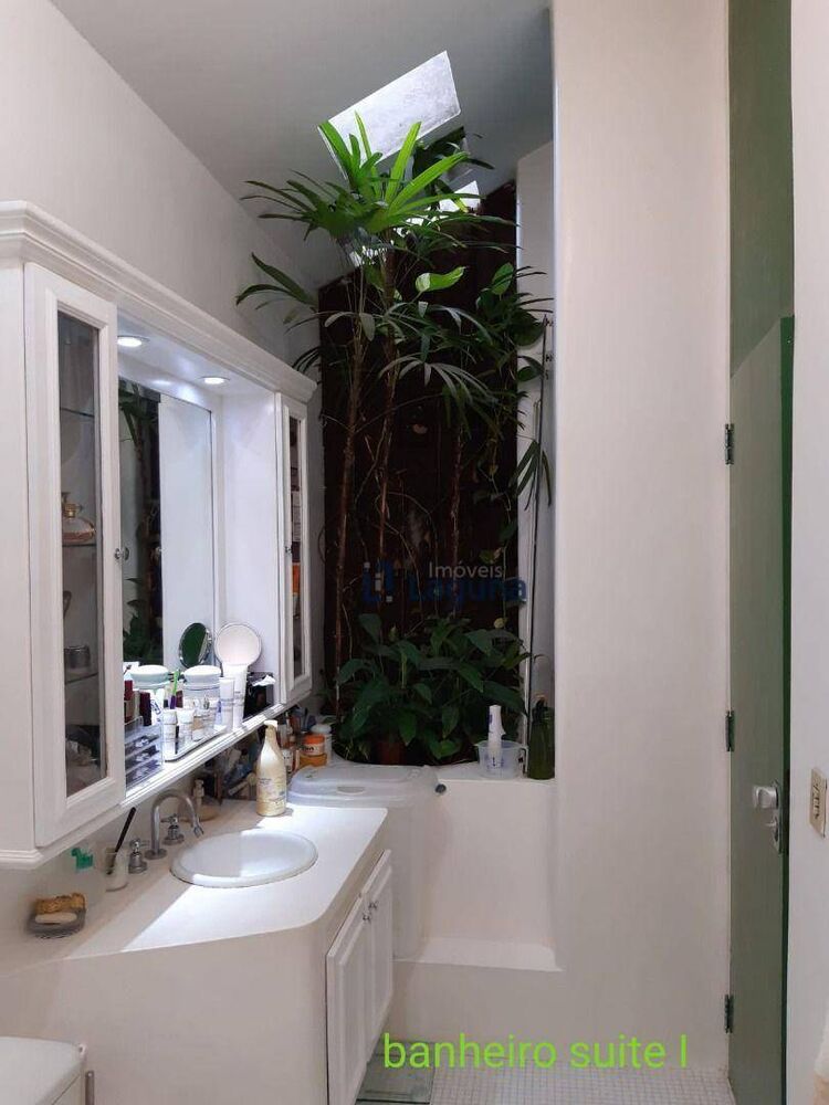 Casa à venda e aluguel com 5 quartos, 423m² - Foto 13