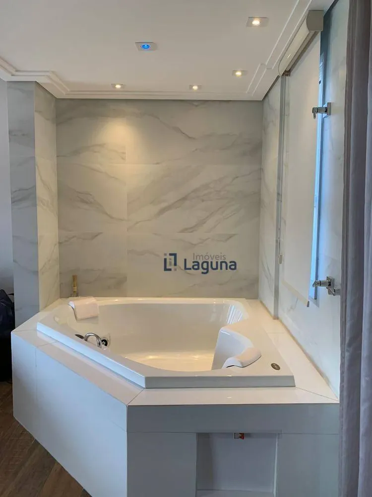 Apartamento, 3 quartos, 205 m² - Foto 16
