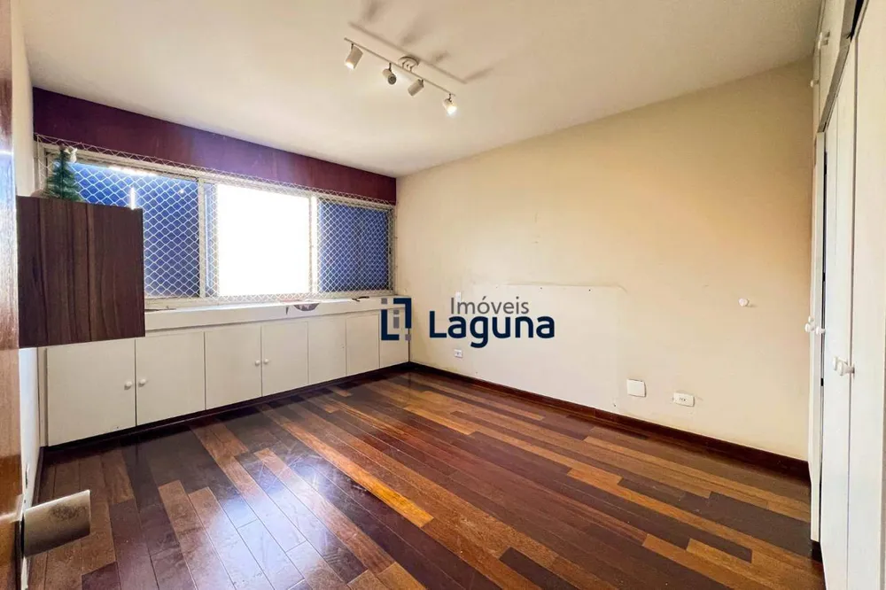 Apartamento, 4 quartos, 270 m² - Foto 14