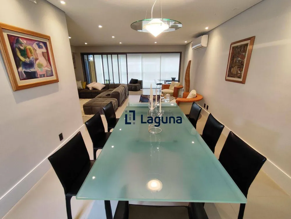 Apartamento, 3 quartos, 153 m² - Foto 1