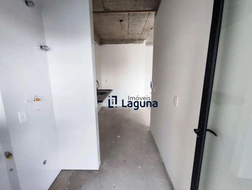 Apartamento, 3 quartos, 150 m² - Foto 2