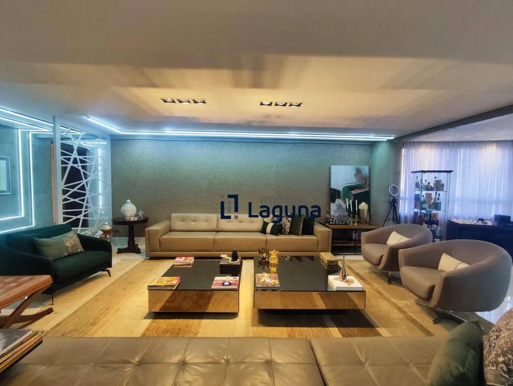 Apartamento, 3 quartos, 271 m² - Foto 3