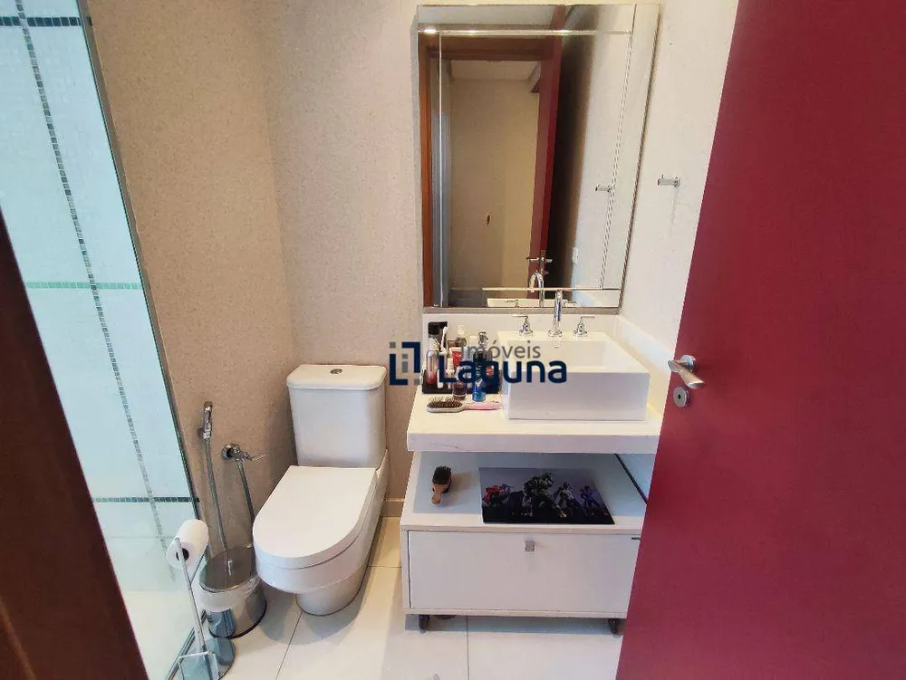 Apartamento, 3 quartos, 271 m² - Foto 15
