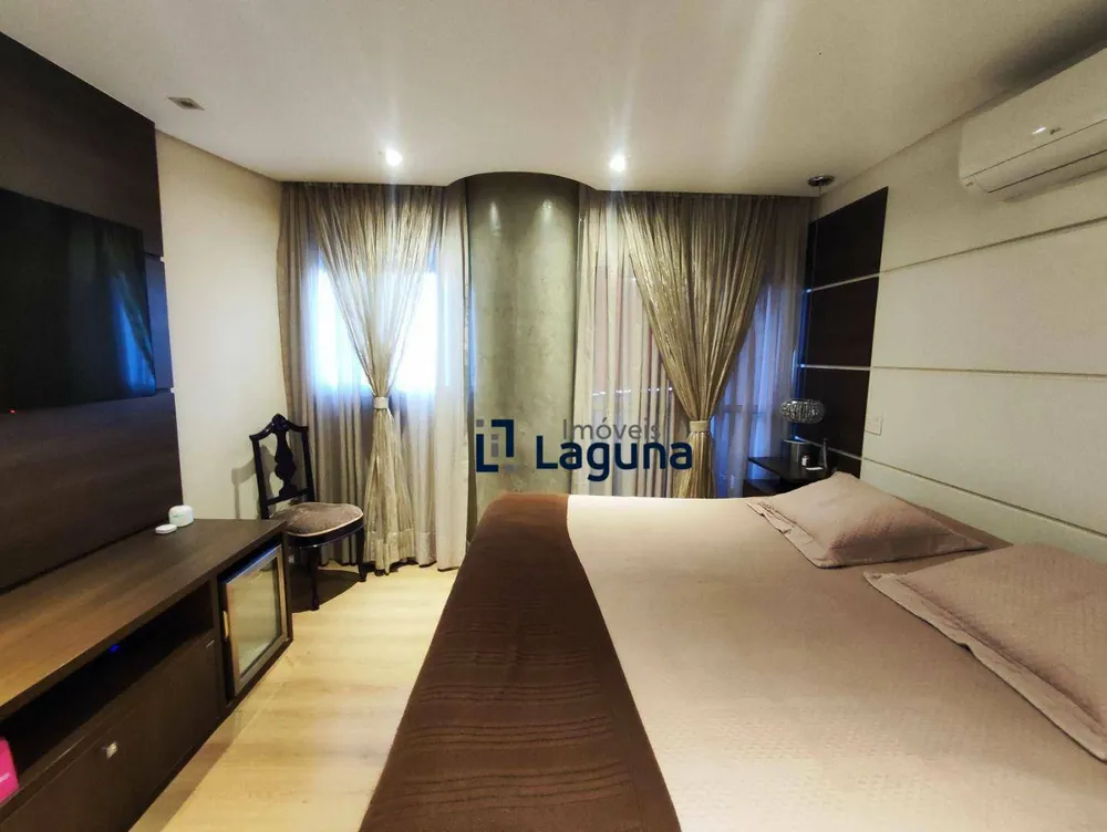 Apartamento, 3 quartos, 271 m² - Foto 11