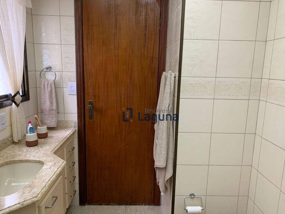 Apartamento, 4 quartos, 136 m² - Foto 8