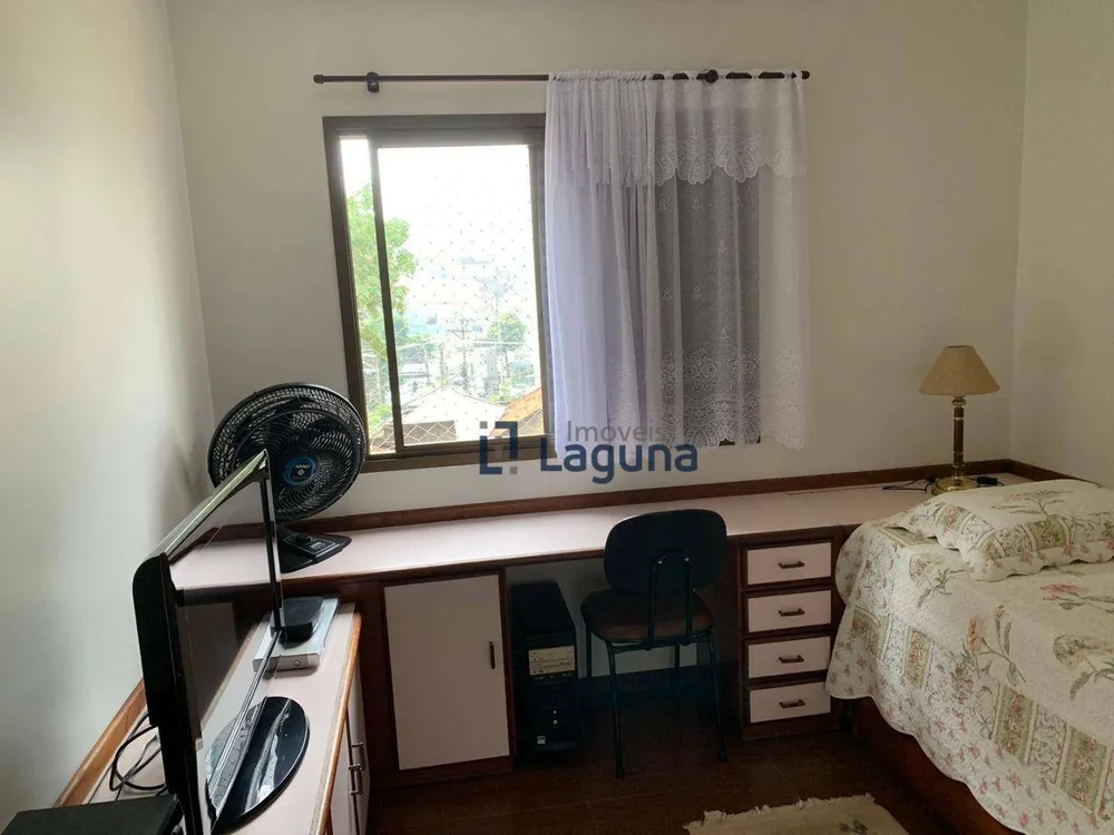 Apartamento, 4 quartos, 136 m² - Foto 2