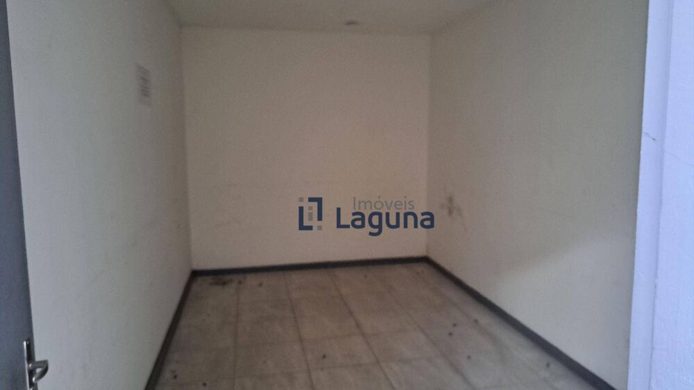 Depósito-Galpão-Armazém para alugar, 1680m² - Foto 3