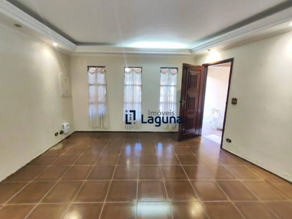 Sobrado, 3 quartos, 209 m² - Foto 3