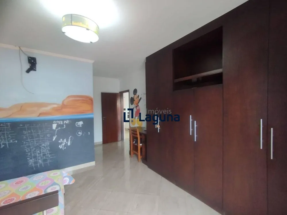 Sobrado, 5 quartos, 338 m² - Foto 6