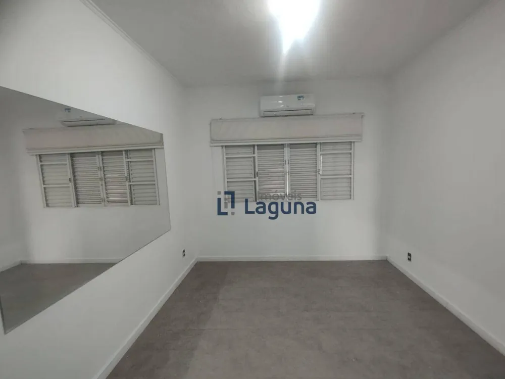 Sobrado, 256 m² - Foto 1