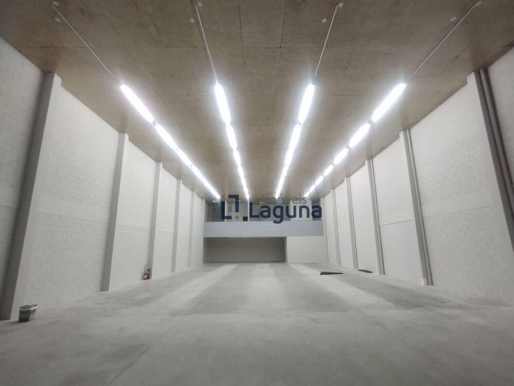 Depósito-Galpão-Armazém para alugar, 564m² - Foto 2
