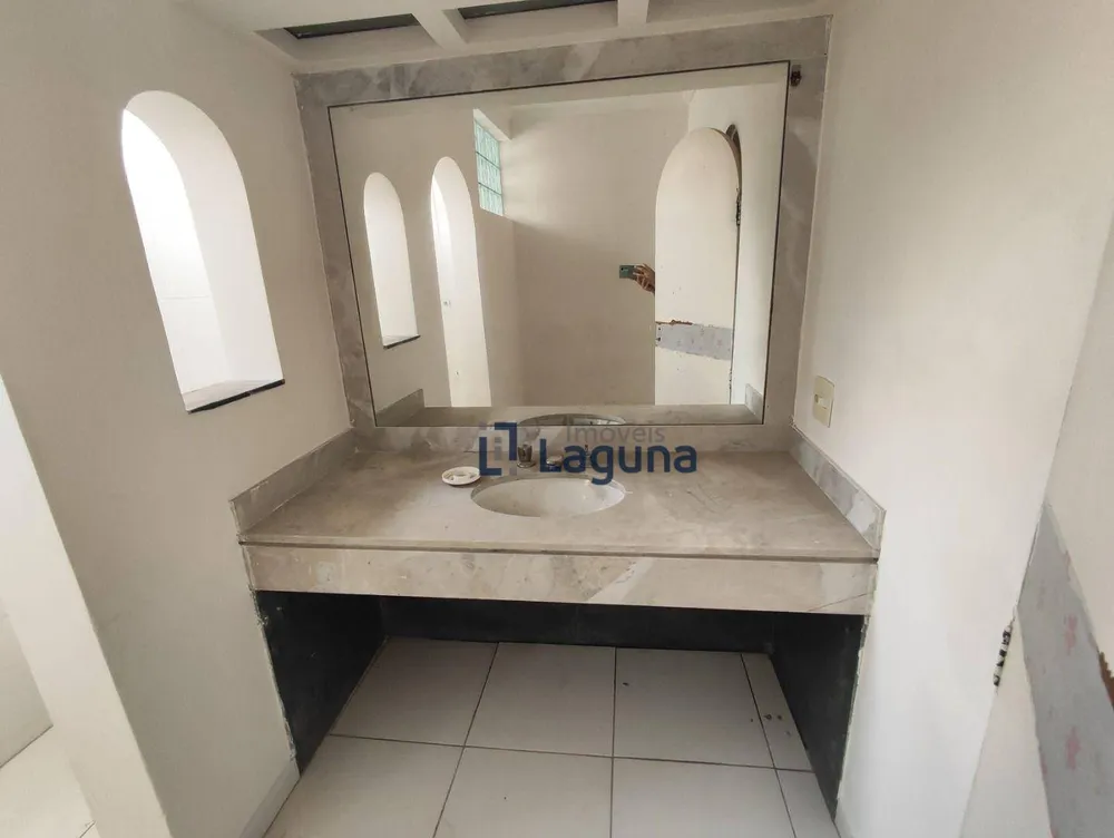 Casa, 6 quartos, 477 m² - Foto 4