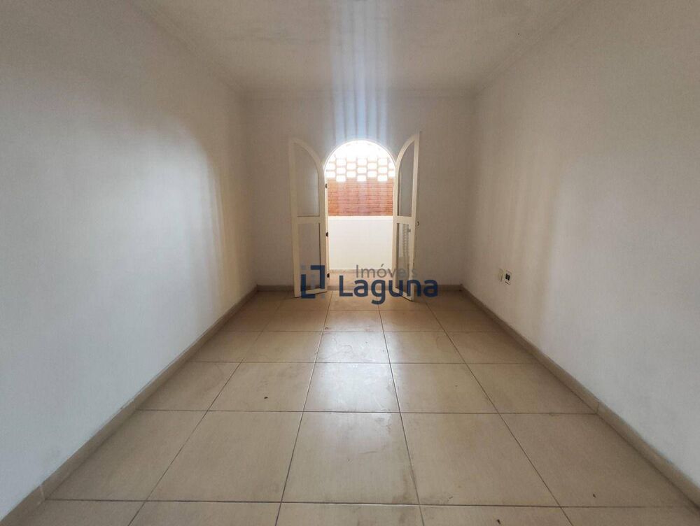 Casa, 6 quartos, 477 m² - Foto 4
