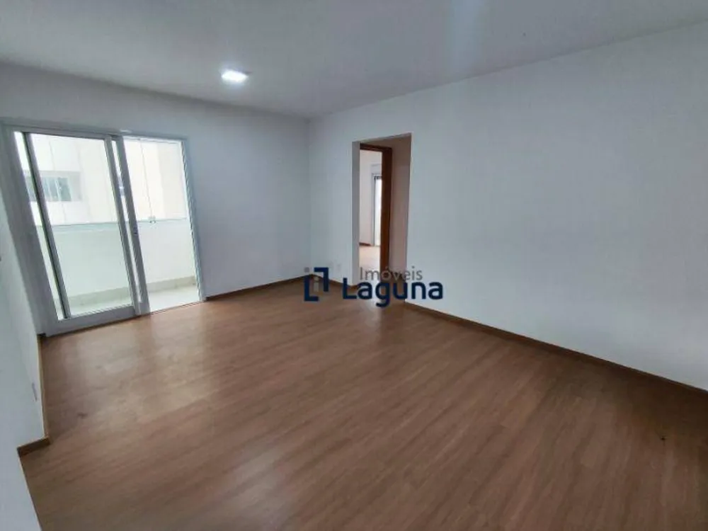 Apartamento, 2 quartos, 68 m² - Foto 2