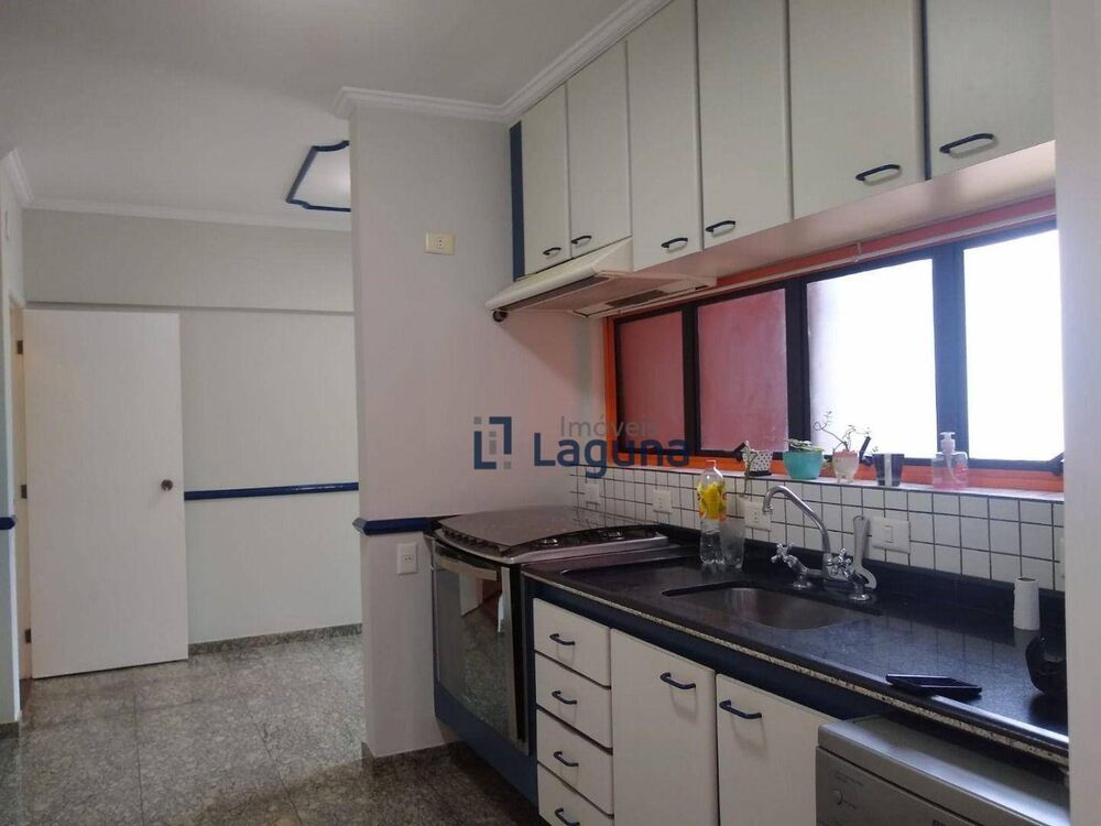 Apartamento, 3 quartos, 180 m² - Foto 7