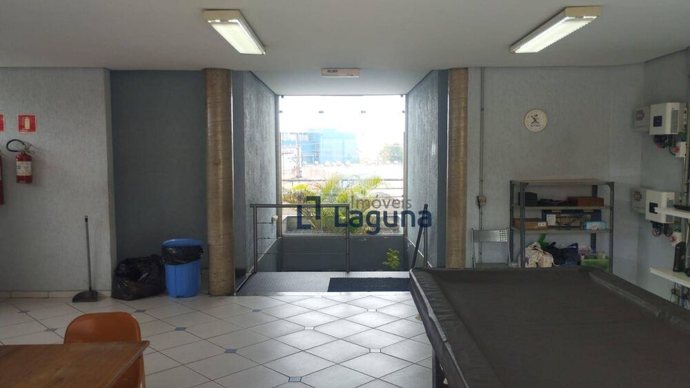 Prédio Inteiro, 715 m² - Foto 1