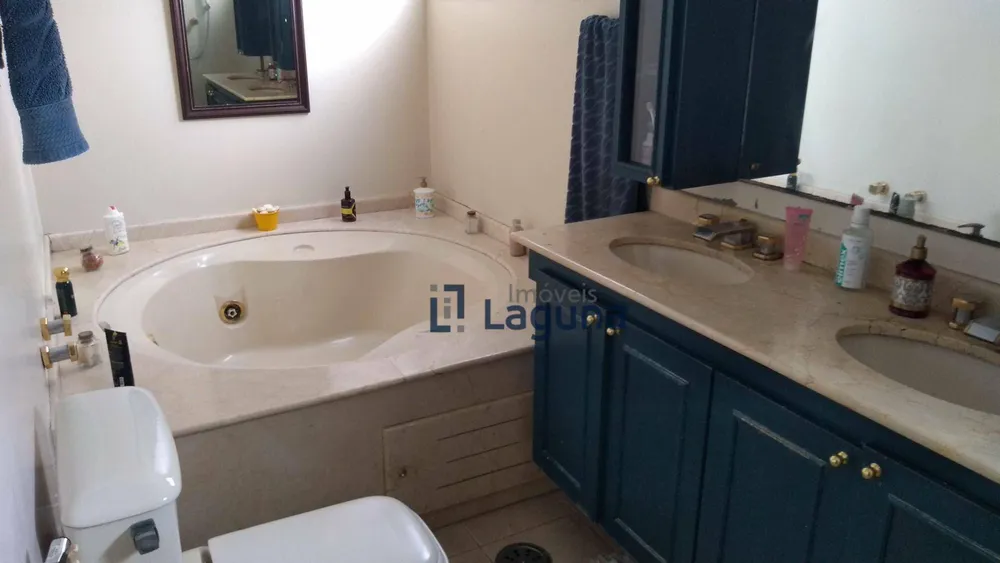 Apartamento, 4 quartos, 189 m² - Foto 1