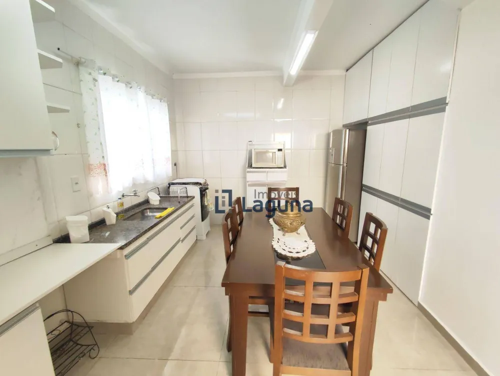 Casa, 4 quartos, 225 m² - Foto 5